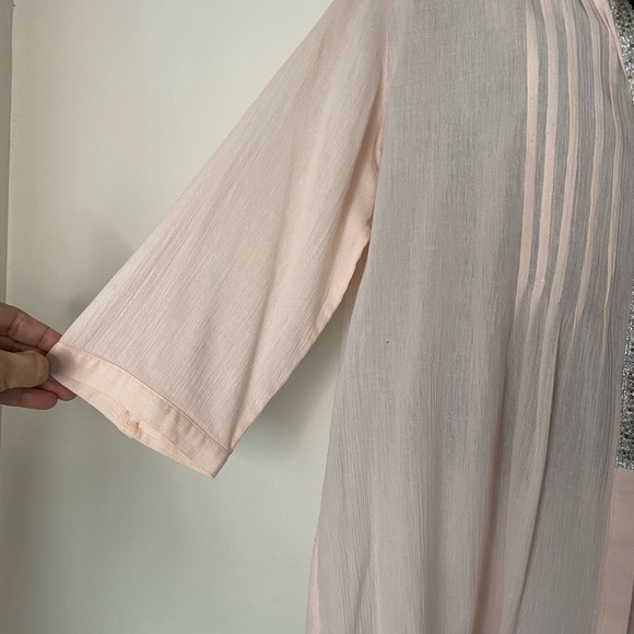 Chico’s Size 1 (small 8) Women’s blouse. 100% cotton. - Picture 5 of 14